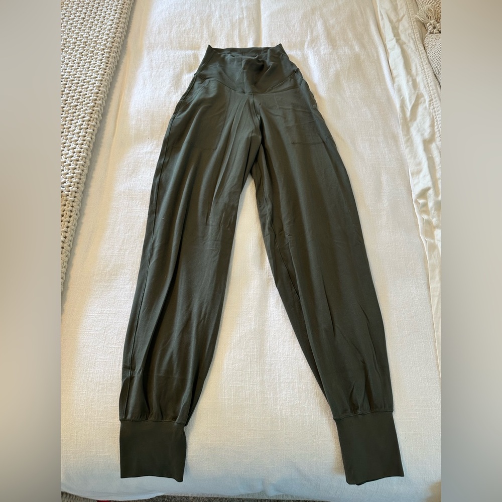 NWOT Aerie OFFLINE Joggers